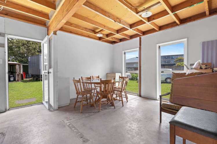 906 Papamoa Beach Road Papamoa_16