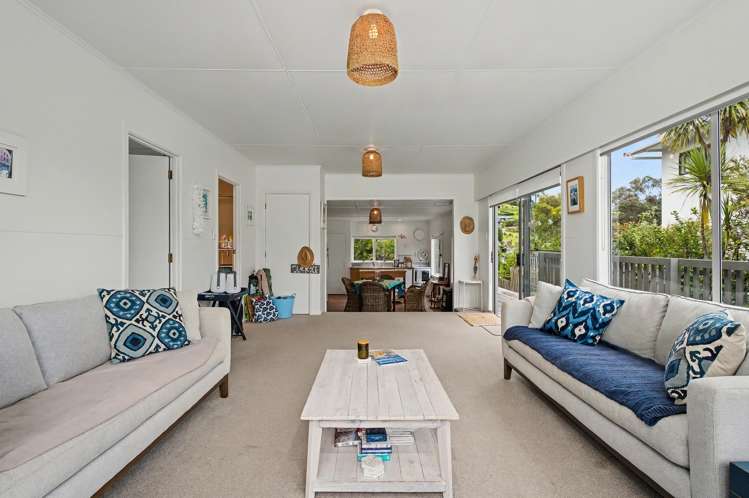 221 Tangiora Avenue Whangapoua_15