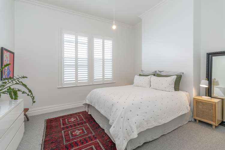 7 New Bond Street Kingsland_11