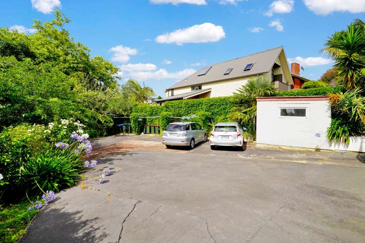 4/27 Piccadilly Place Kohimarama_10