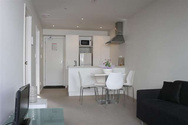 1206/72-82 Taranaki Street 2185_2