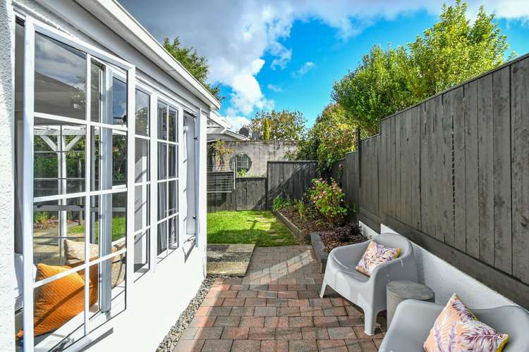 16 Mcalister Place Mount Roskill_12