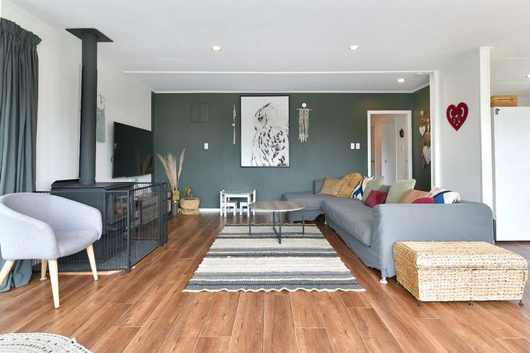 136 Awaroa Road Helensville_1