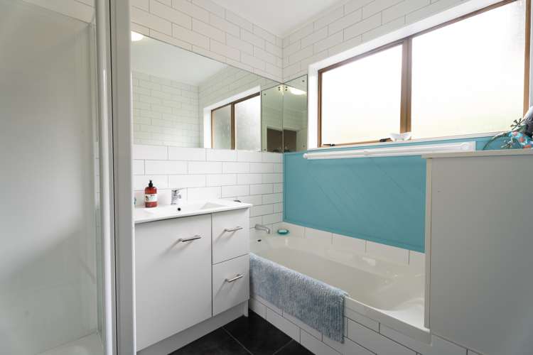 27 Inlet View Titahi Bay_22