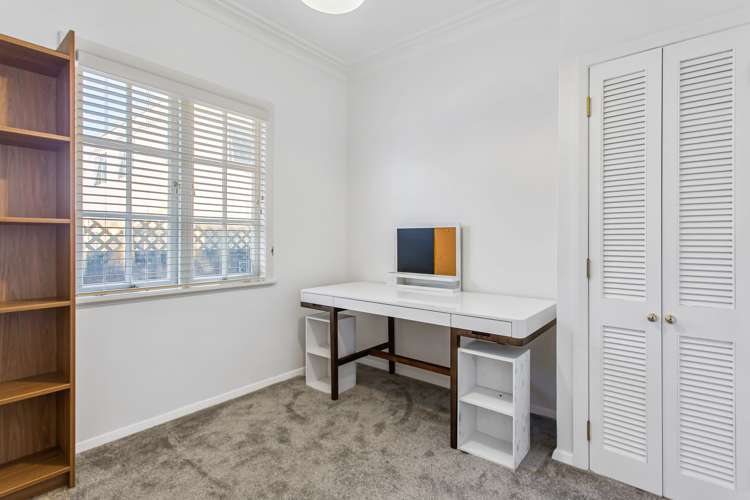 72 Moana Avenue One Tree Hill_12