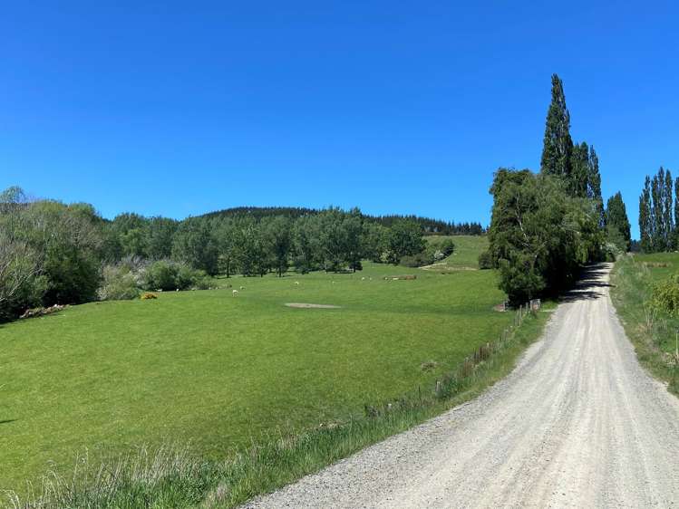 66 Otokia-Kuri Bush Road West Henley_35