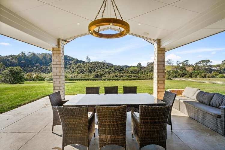 246 Blackbridge Road Dairy Flat_3
