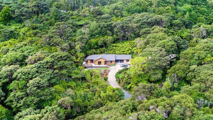 125 Stoney Creek Drive Waitakere_20