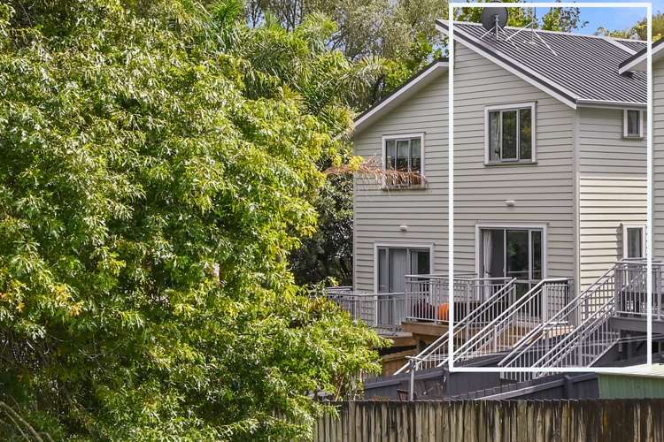 2/4 John Jennings Drive Oteha_13