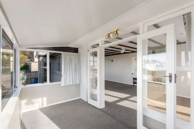 59 Turnbull Street Brockville_5