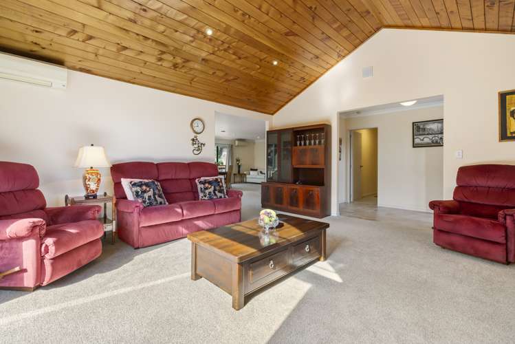 14 Honeysuckle Lane Ohauiti_6