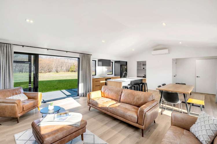14 Arion Court_3