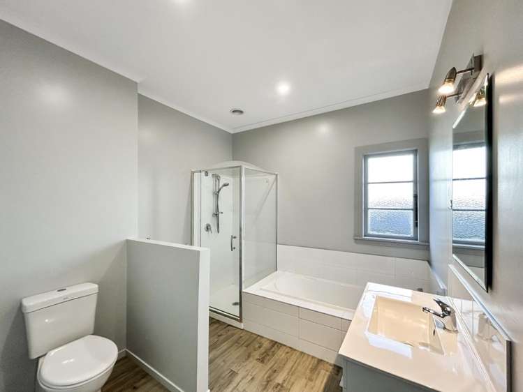 321a Botanical Road West End_7