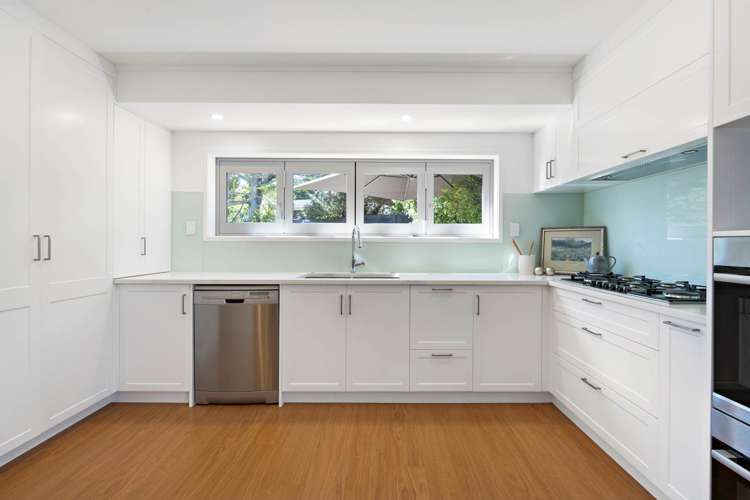 59 Meadowvale Avenue Forrest Hill_7