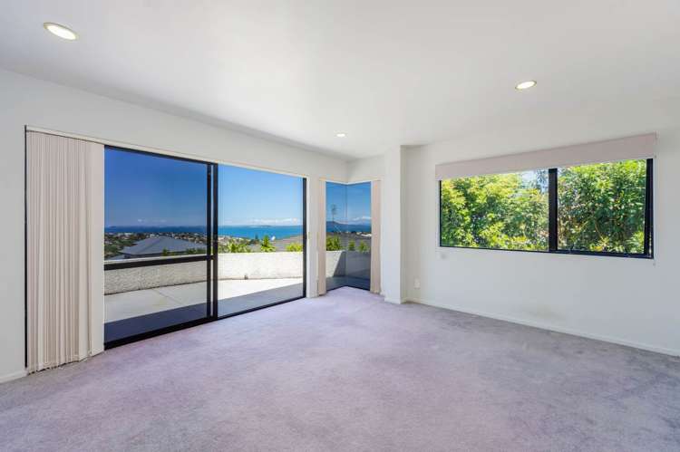 1/7 & 2/7 Calypso Place Rothesay Bay_7