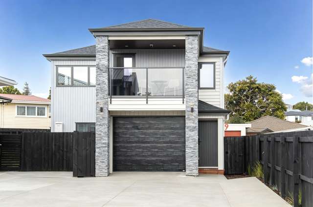 Family Living in Blockhouse Bay