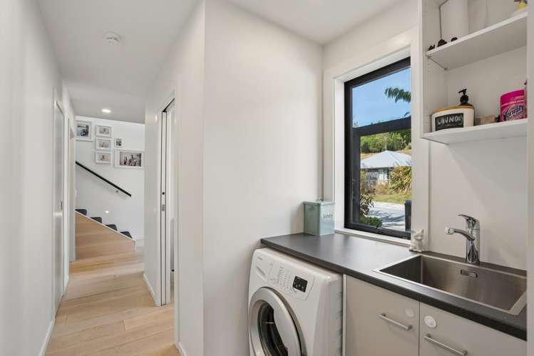 59 Risinghurst Terrace Lower Shotover_17