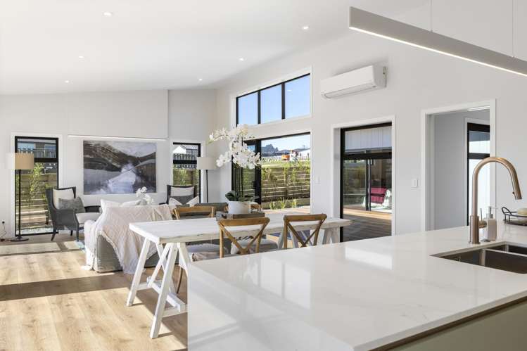 15 Makomako Crescent Wharewaka_18