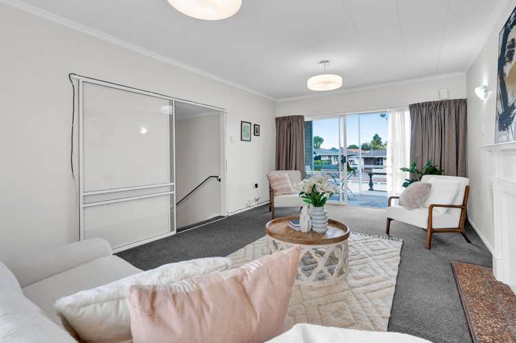 80 Tukapa Street Westown_6