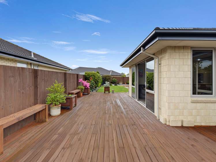 12 Hasendene Drive Lincoln_29