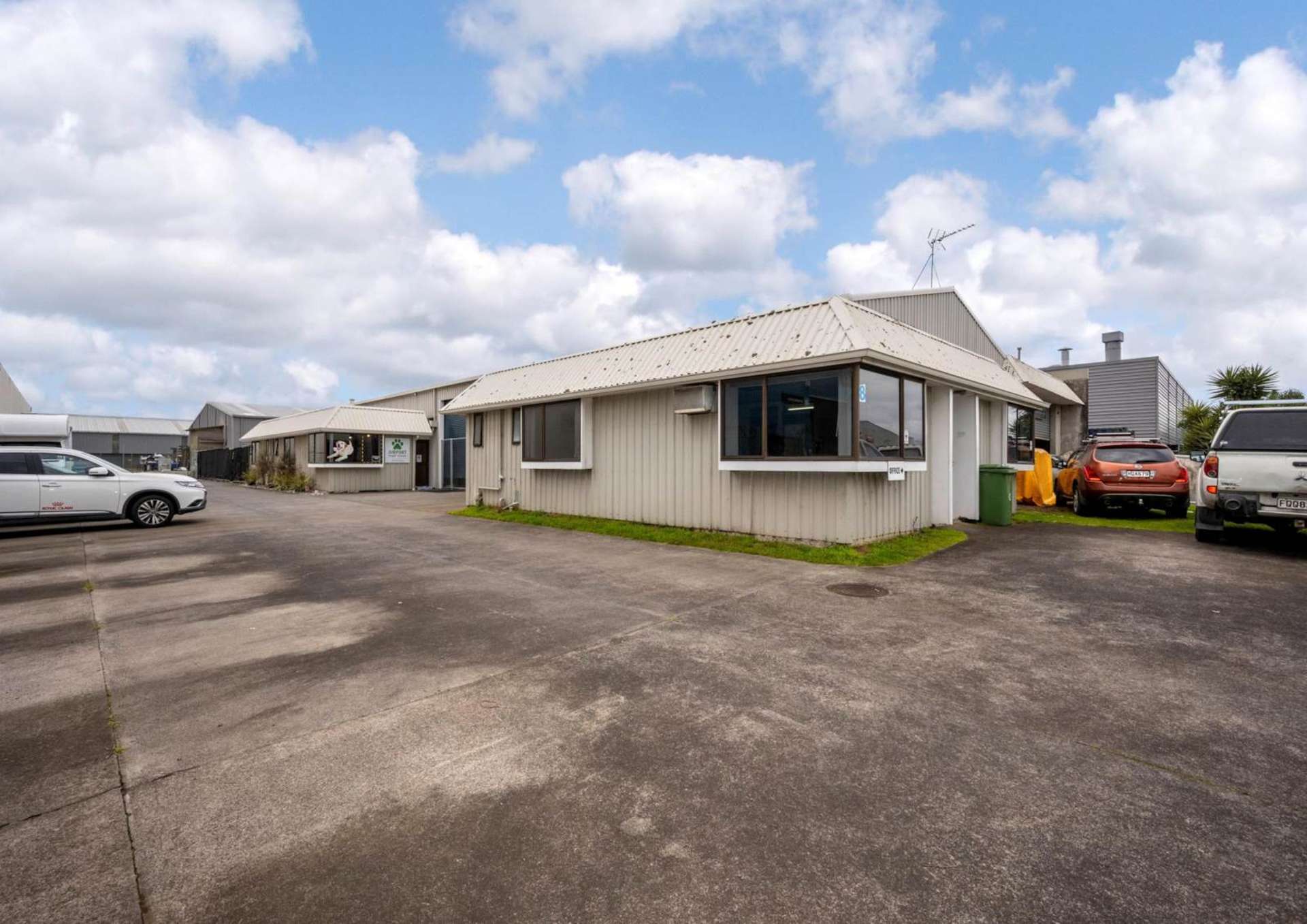8 Aintree Avenue Mangere_0