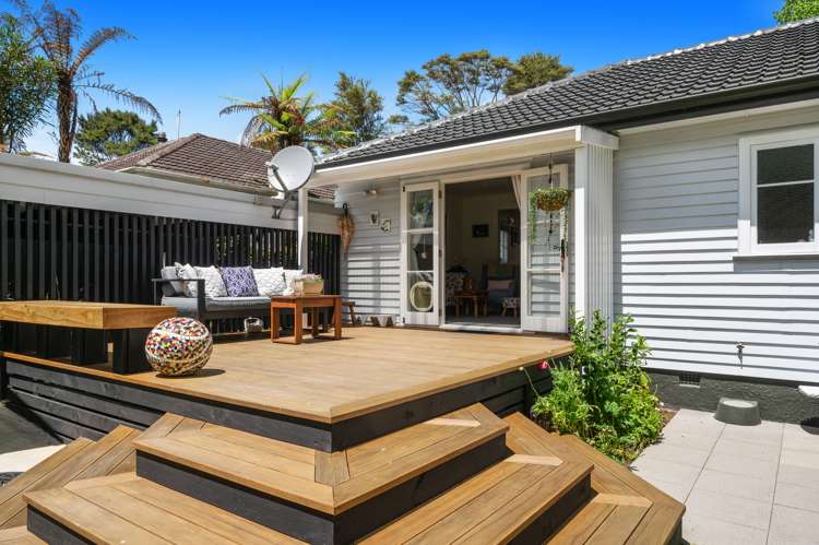 51 High Street Glenholme_16