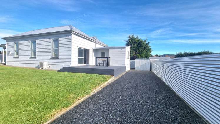 74 Palmerston Street Riverton_15