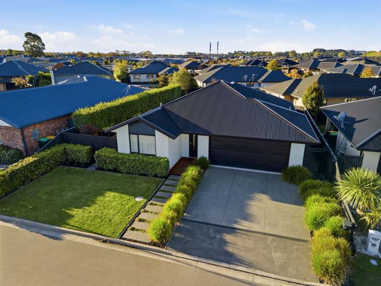 71 Sunline Avenue Lincoln_31