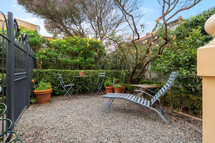 9 Tonks Grove Te Aro_7