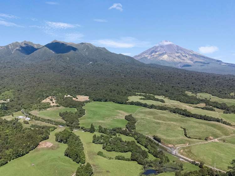 2784 Carrington Road Okato_6