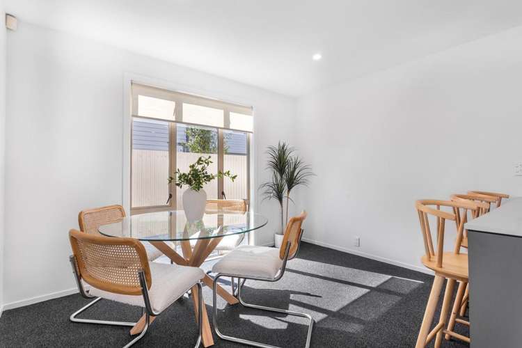 490 Manchester Street Saint Albans_6