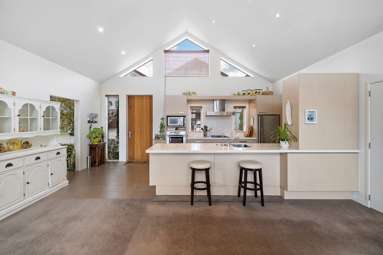 13/8 Humphrey Street_2