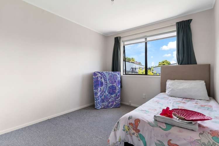 30 Granville Drive Massey_10