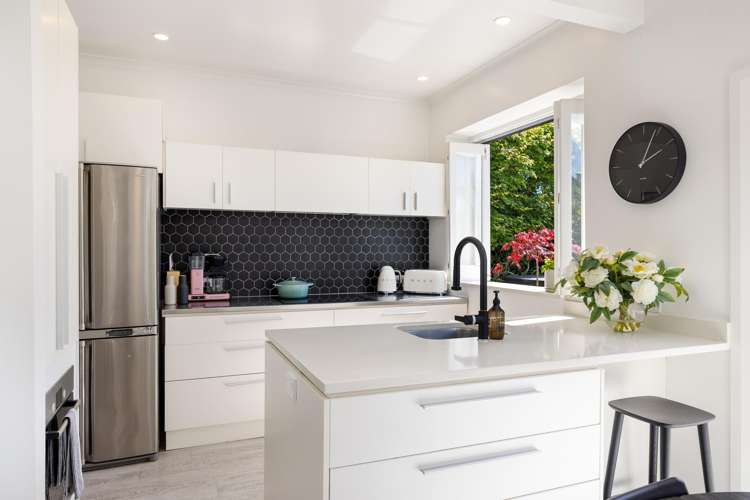 1/69 St Albans Street Merivale_4