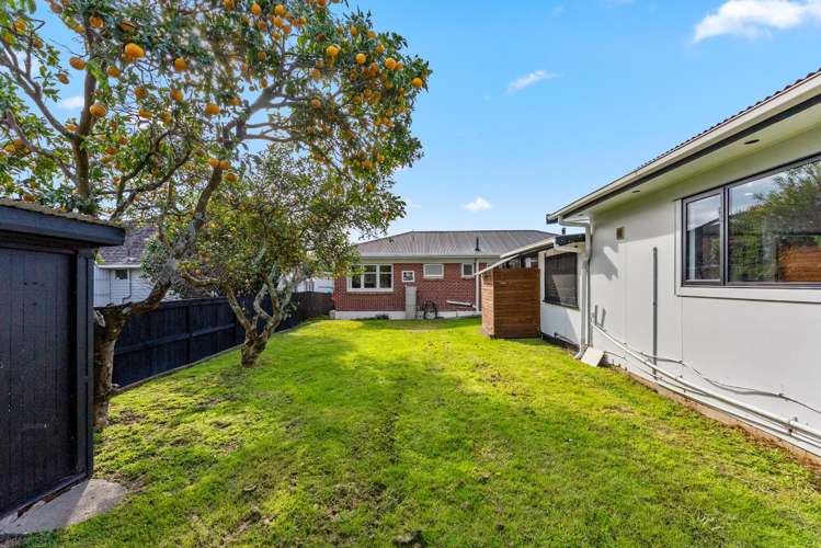 39 Sherwood Avenue Te Atatu South_33