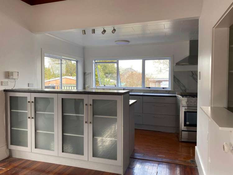 29 Arthur Road Hill Park_10