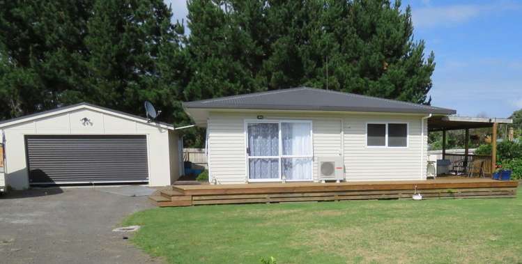 16 Weka Street Ahipara_13