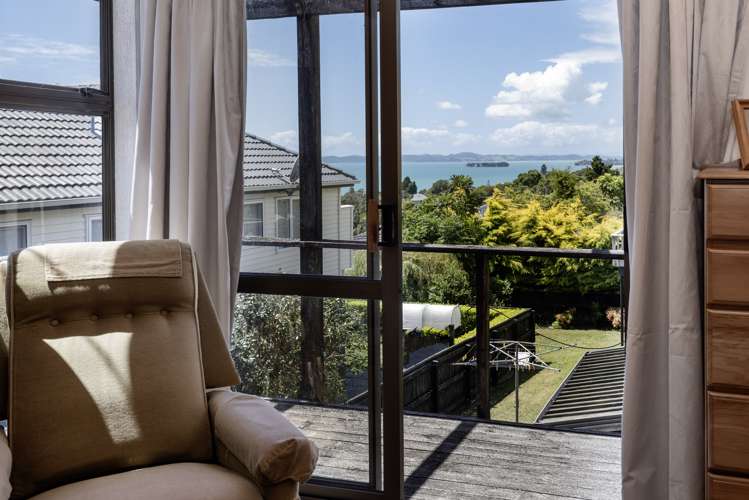 2/54 Cook Street Howick_13