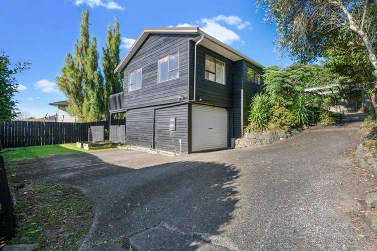 2/6 Sevilla Place Unsworth Heights_22