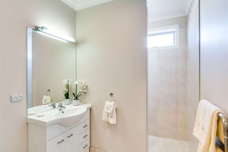 3 Kapiti Drive Poraiti_14