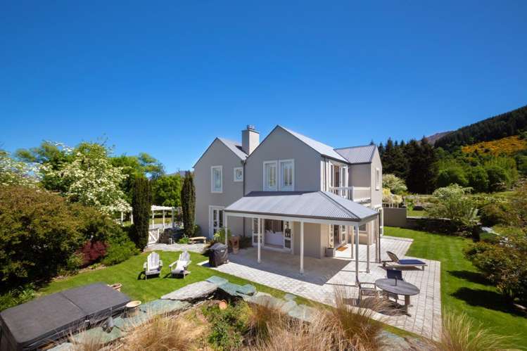 2 Streamside Lane Arrowtown_7