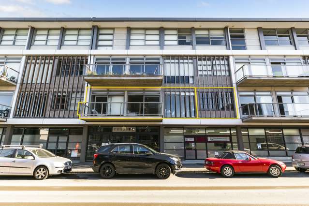 E105/28 Torrens Terrace Mount Cook_3