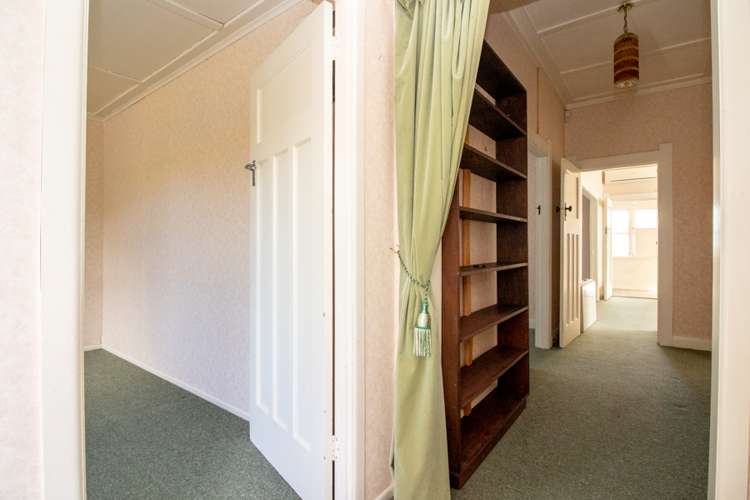 104 Thames Road Paeroa_9