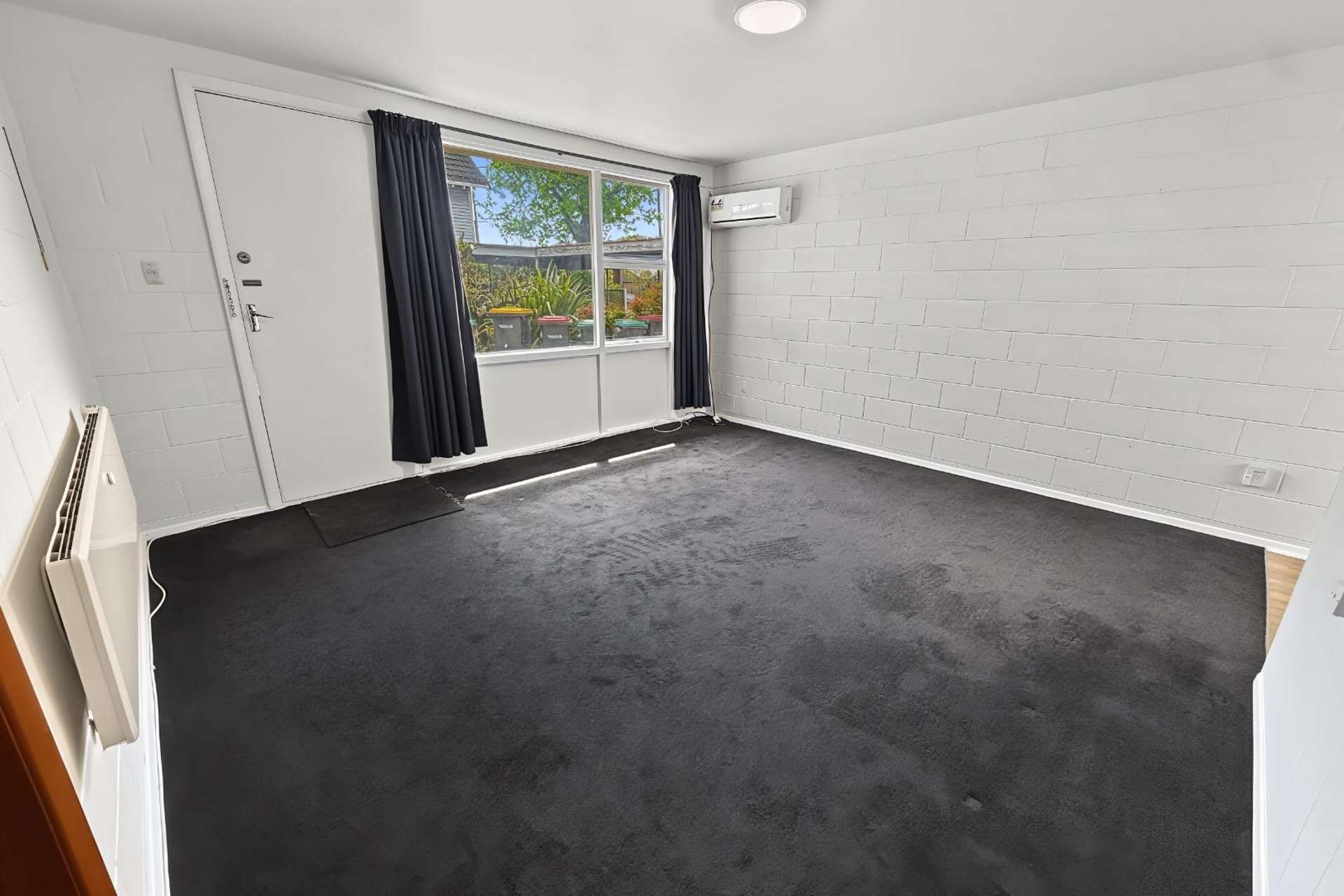 2/449 Durham Street North St. Albans_0
