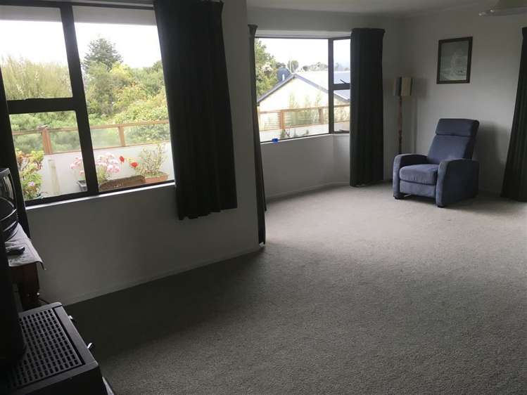 17 Waiau Street Manapouri_8