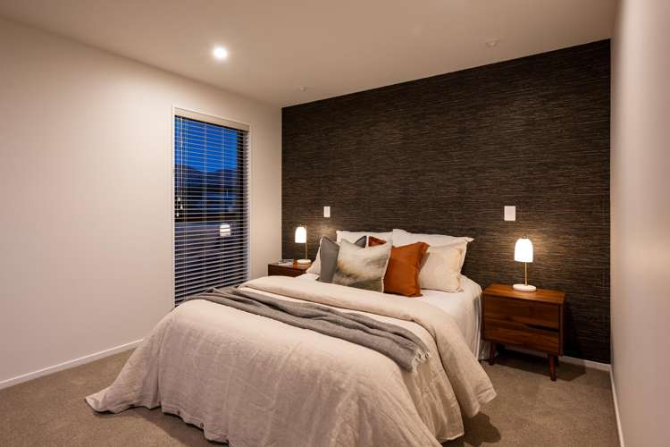 182 Burdon Loop Lake Hawea_15