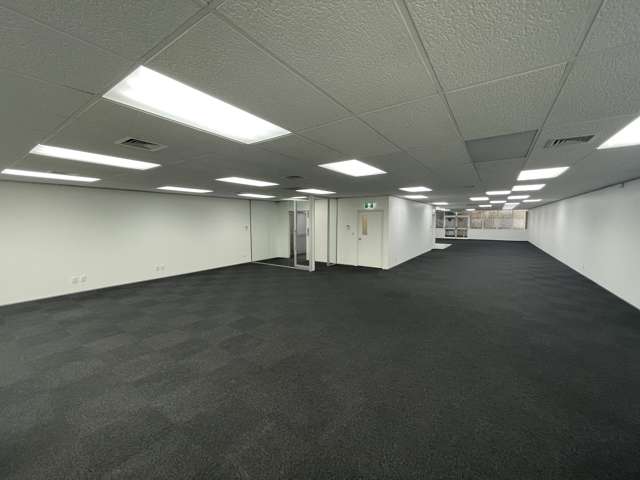 130 Broadway Newmarket_1