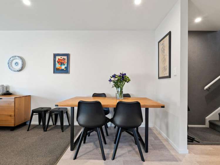 18 Grove Road Addington_11