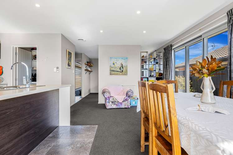 4 Shilton Lane * Pegasus_7