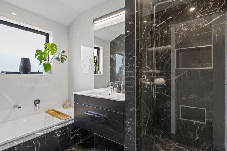 5 Cumming Street Okato_14